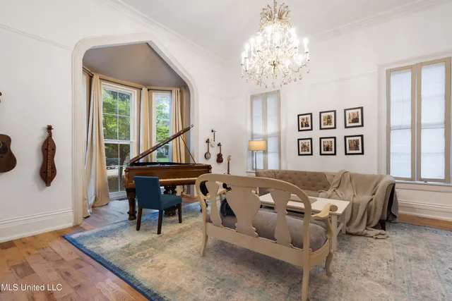 $375,000 | 251 South Craft Street, Holly Springs, MS 38635