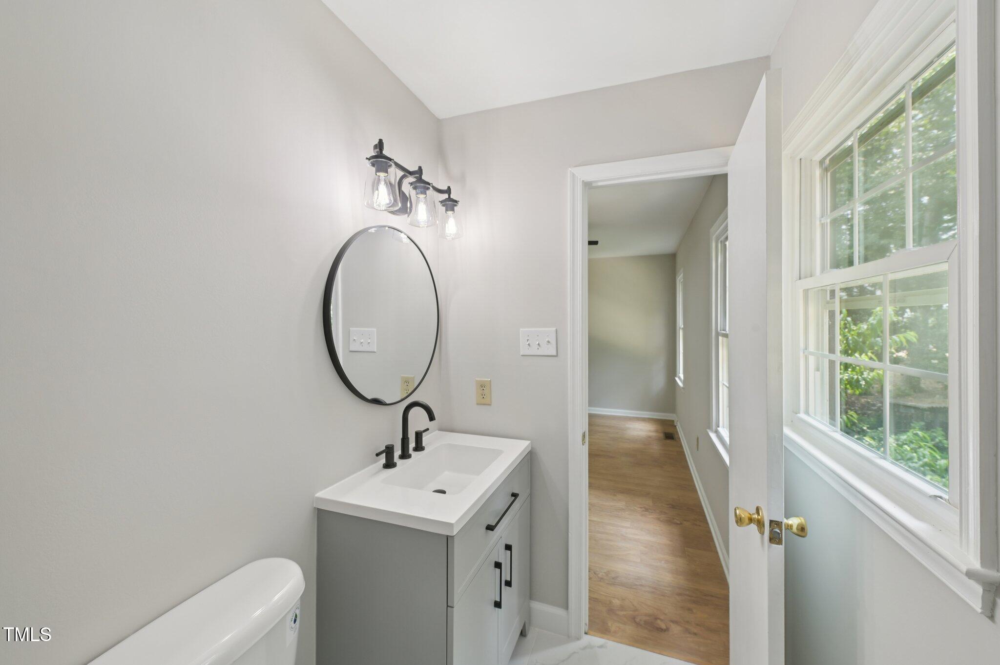 1308 Swallow Drive Raleigh, NC 27606 - Photo 15 of 33 19-web-or-mls-Swallow Dr-0506-019