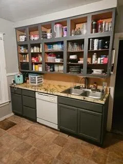 $165,000 | 1009 Adams Street Southeast, Grand Rapids, MI 49507