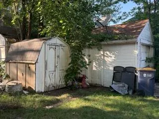 $165,000 | 1009 Adams Street Southeast, Grand Rapids, MI 49507