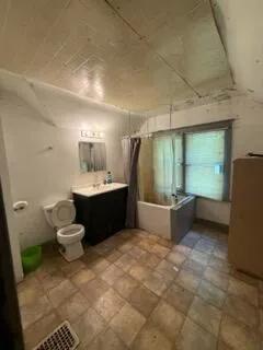 $165,000 | 1009 Adams Street Southeast, Grand Rapids, MI 49507