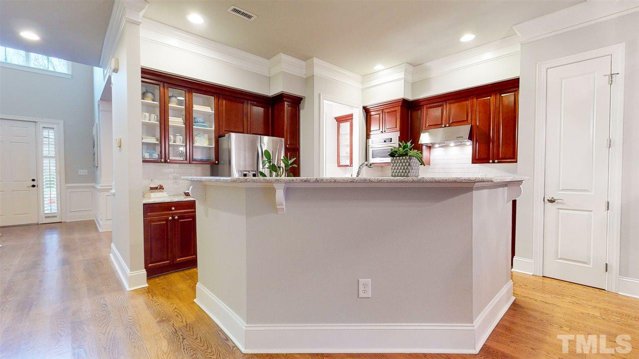 3607 Rolston Drive Raleigh, NC 27609 - Photo 8 of 29