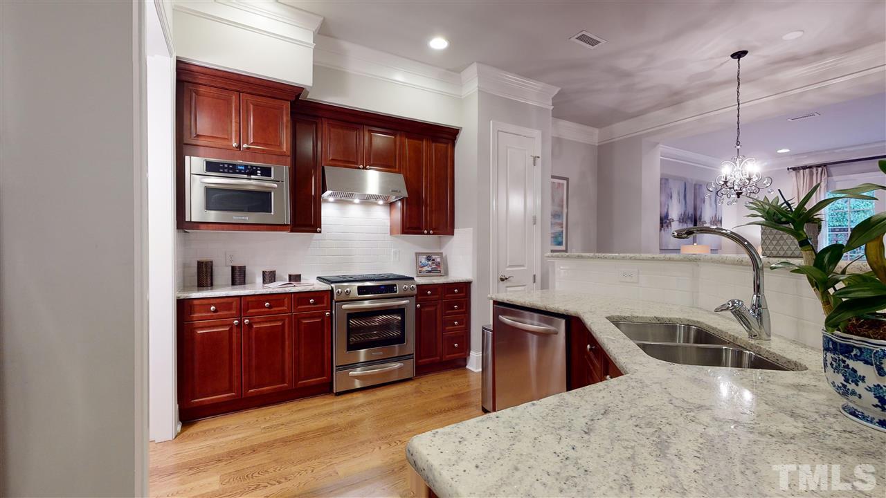 3607 Rolston Drive Raleigh, NC 27609 - Photo 10 of 29