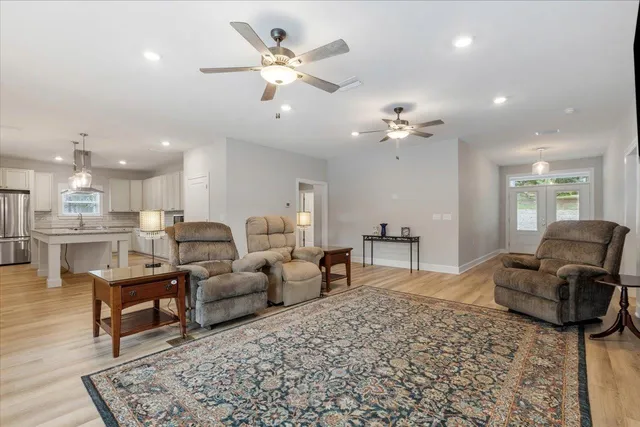 $549,900 | 3034 Lakeshore Drive, Tallahassee, FL 32312