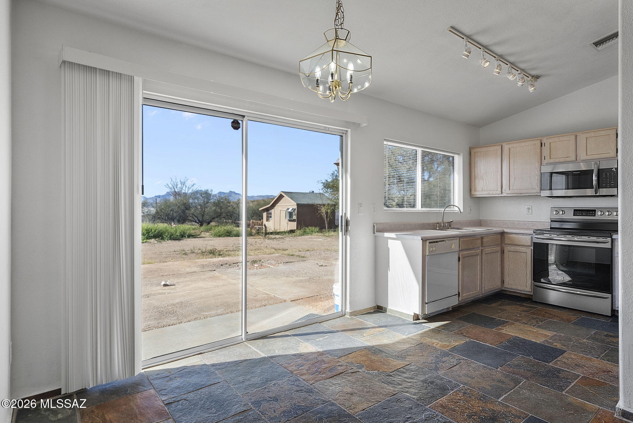 1112 Paseo Espuelas Rio Rico, AZ 85648 - Photo 6 of 26 Gallery Image 6