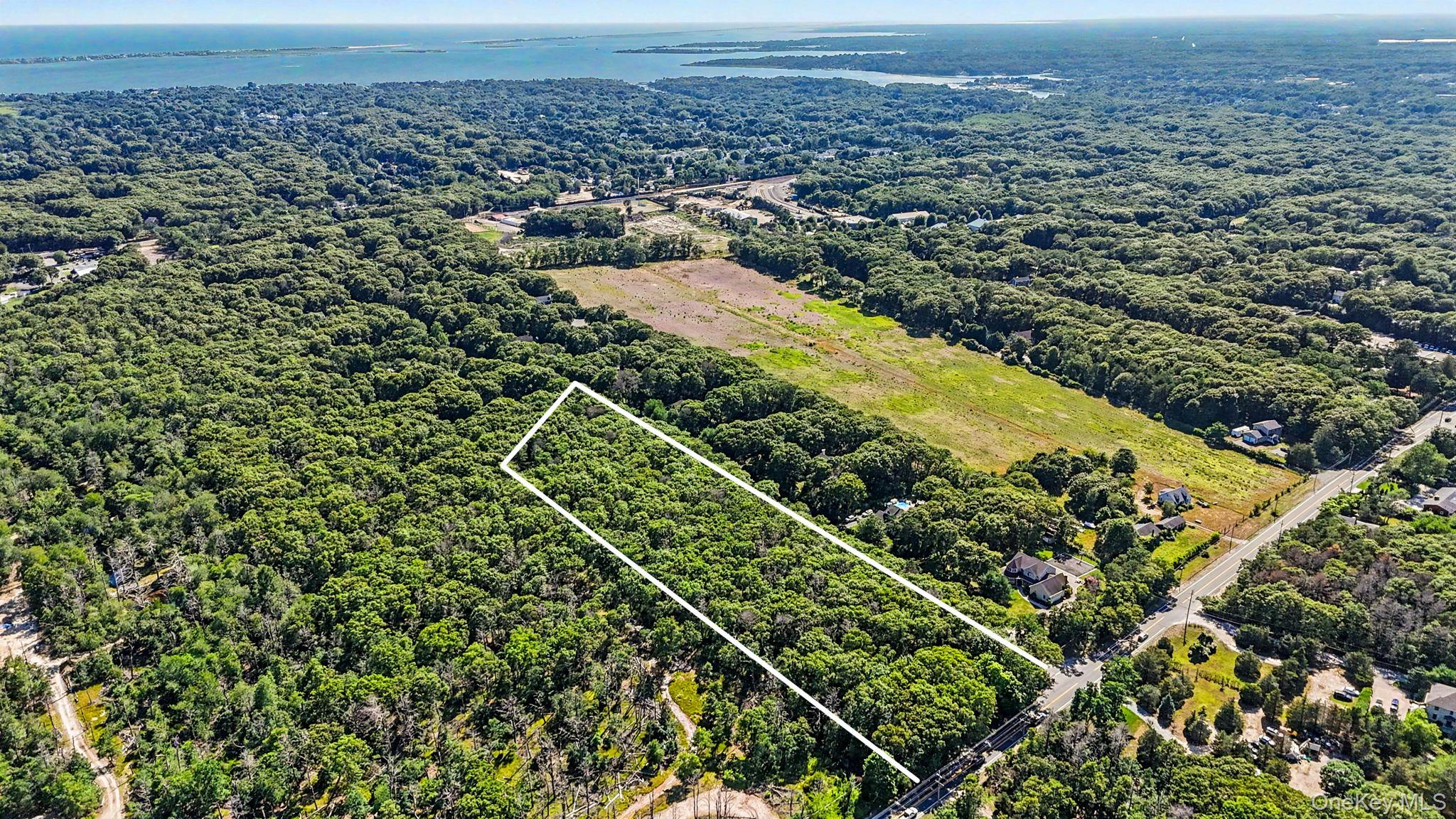 131 Old Country Road Westhampton, NY 11977 - Photo 6 of 6