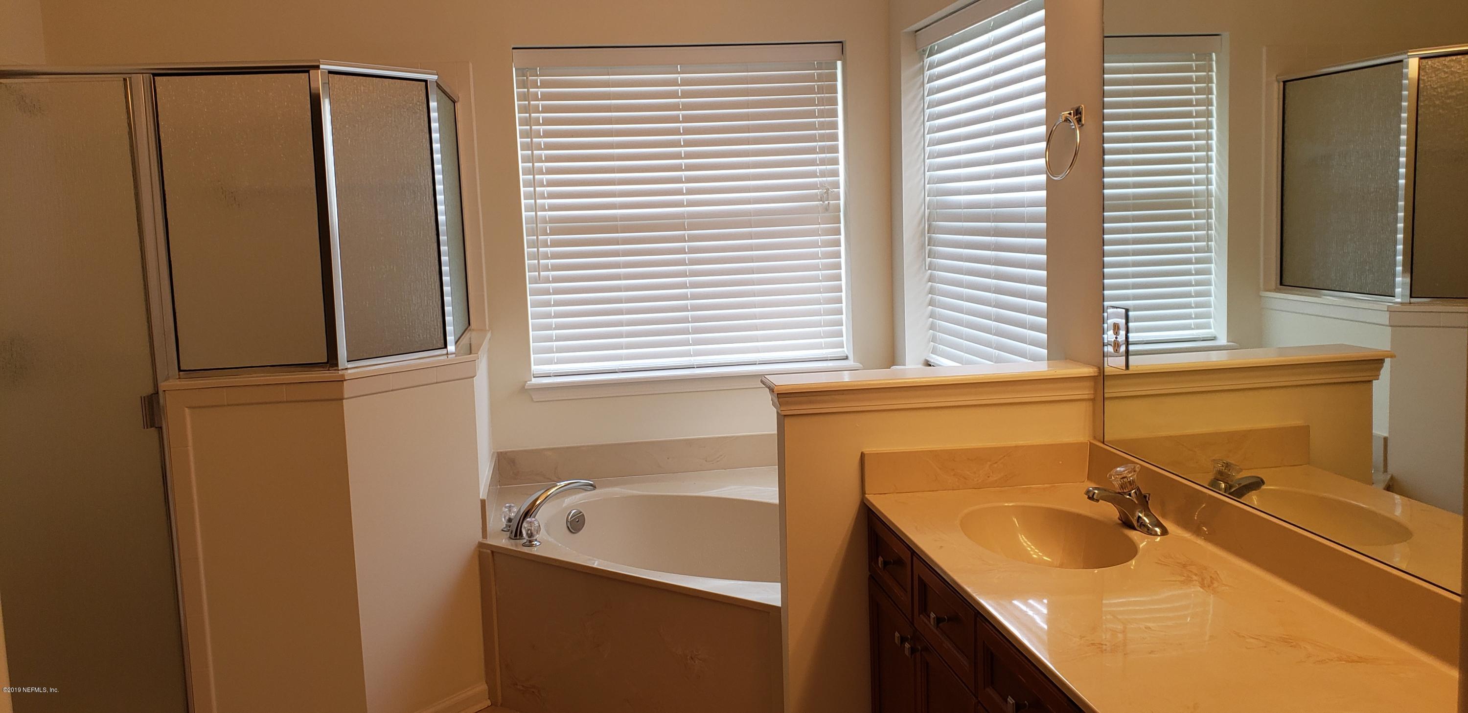 6339 Wedmore Road Jacksonville, FL 32258 - Photo 12 of 21 Master Bathroom