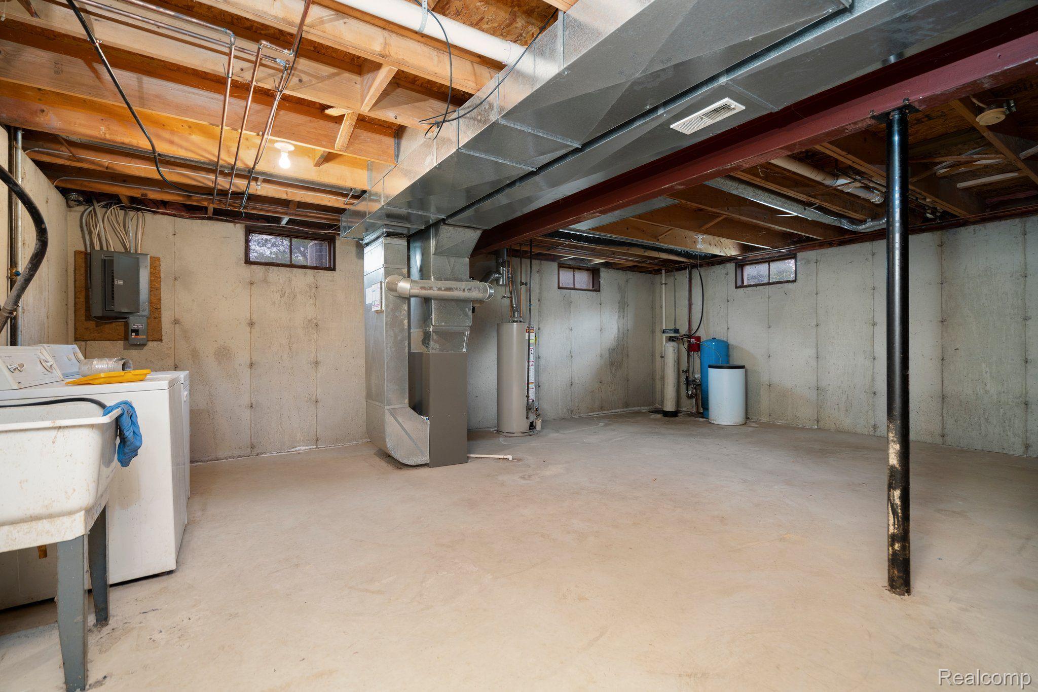 9775 West Allen Road Fowlerville, MI 48836 - Photo 16 of 21 Basement