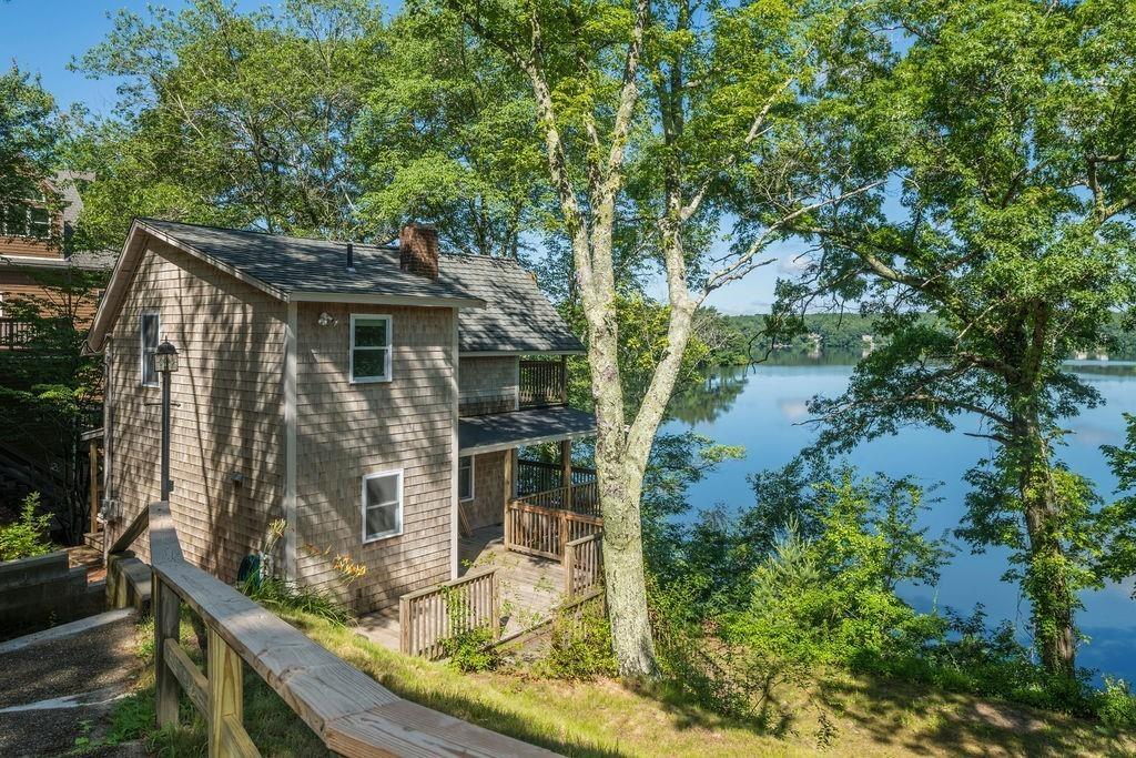 14 Knight's Point Road Plymouth, MA 02360 - Photo 5 of 37 Gallery Image 5