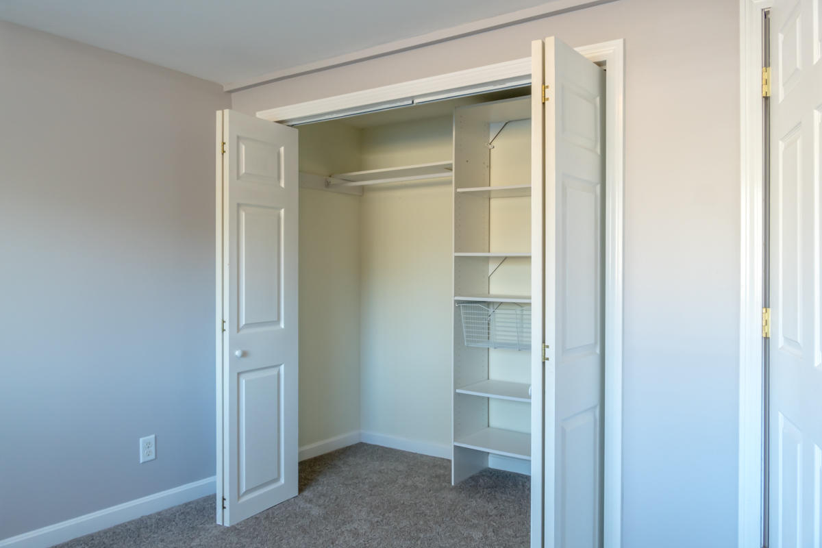 150 Elmwood Road Pownal, ME 04069 - Photo 22 of 38 28-2nd Bedroom (3 of 3)