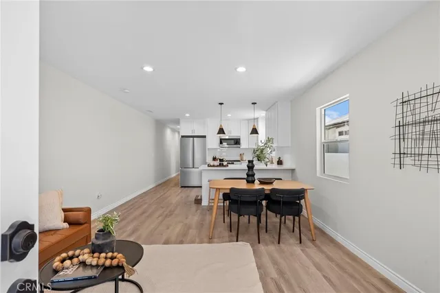 $1,400,000 | 1745 West 39th Street, Los Angeles, CA 90062