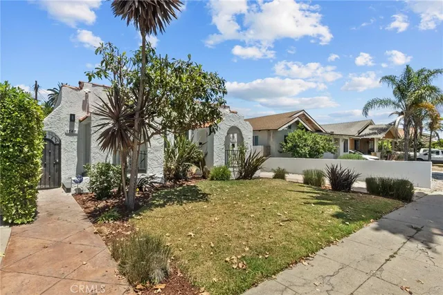 $1,400,000 | 1745 West 39th Street, Los Angeles, CA 90062