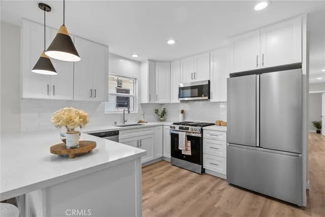 $1,400,000 | 1745 West 39th Street, Los Angeles, CA 90062