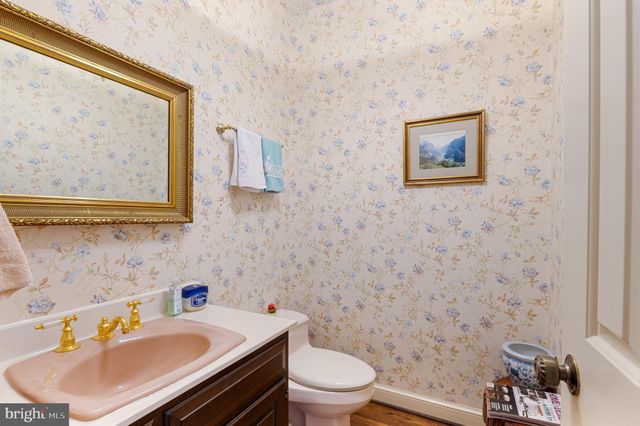 $1,225,000 | 3826 North Tazewell Street, Arlington, VA 22207