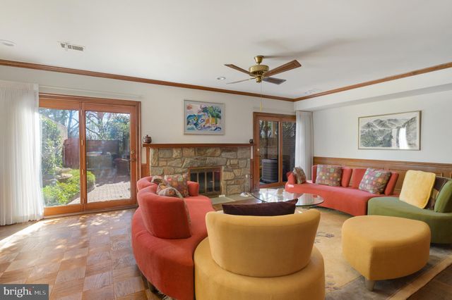 $1,225,000 | 3826 North Tazewell Street, Arlington, VA 22207