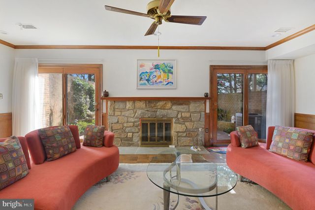 $1,225,000 | 3826 North Tazewell Street, Arlington, VA 22207