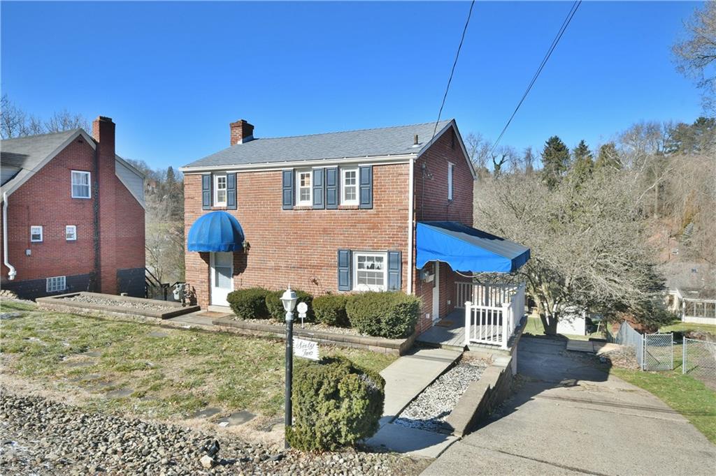 62 West Bruceton Road Pittsburgh, PA 15236 - Photo 2 of 25 Gallery Image 2