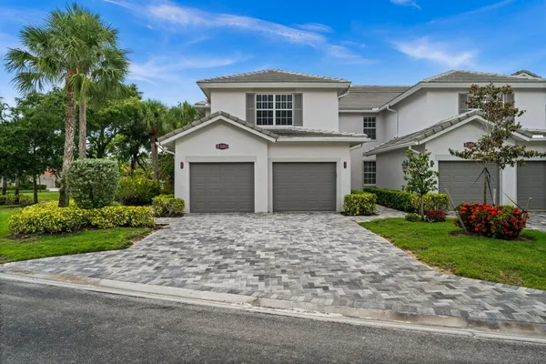 $419,900 | 8380 Whisper Trace Way, Unit 201, Naples, FL 34114