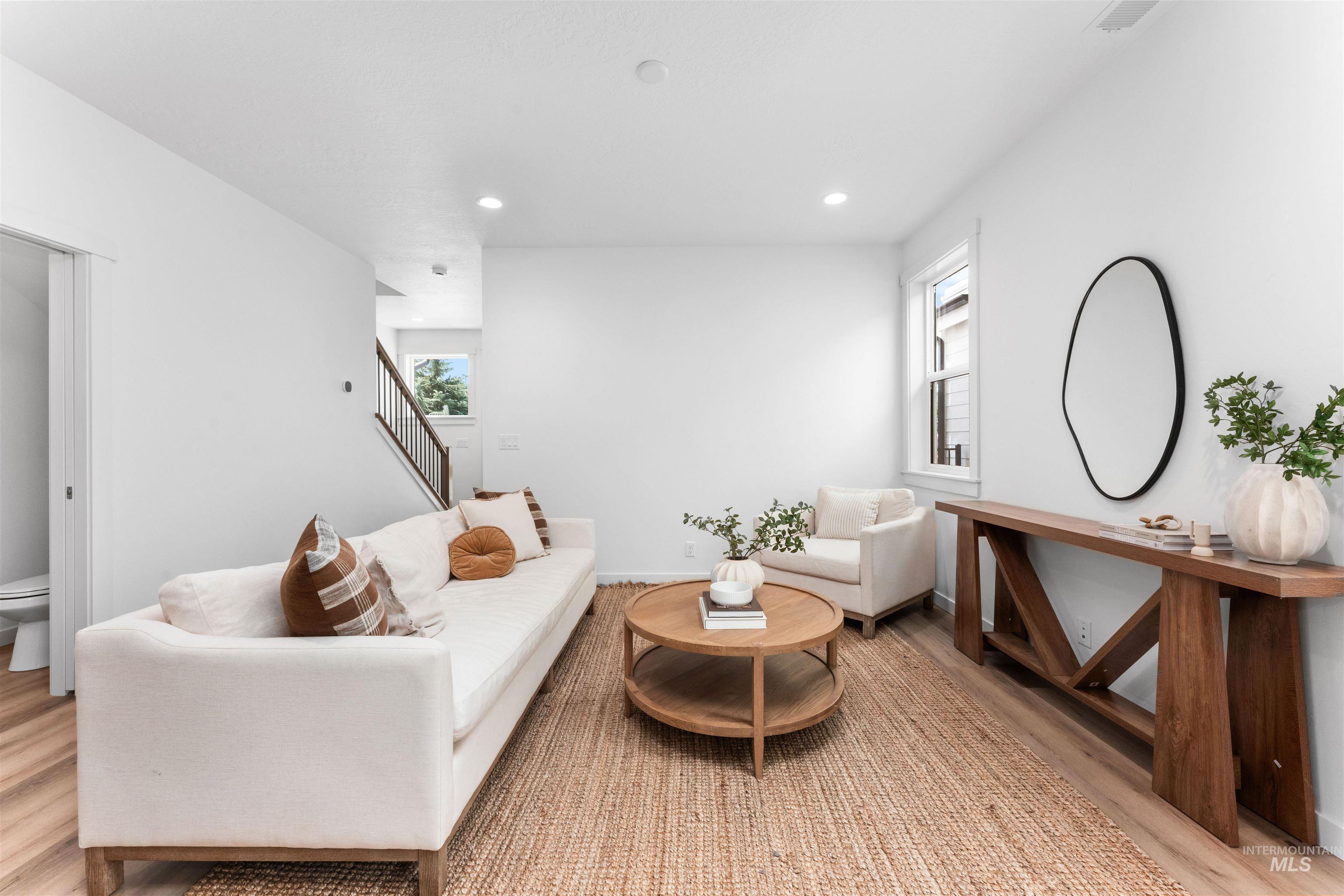 3544 West Anderson Street Boise, ID 83703 - Photo 2 of 27