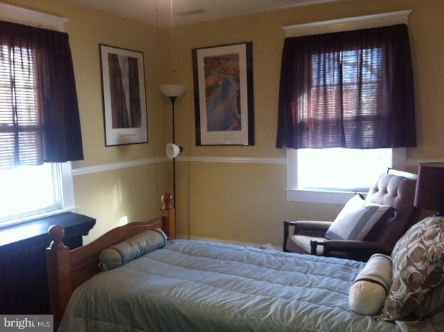 415 Cleveland Road Linthicum, MD 21090 - Photo 13 of 15 2nd floor bedroom #1