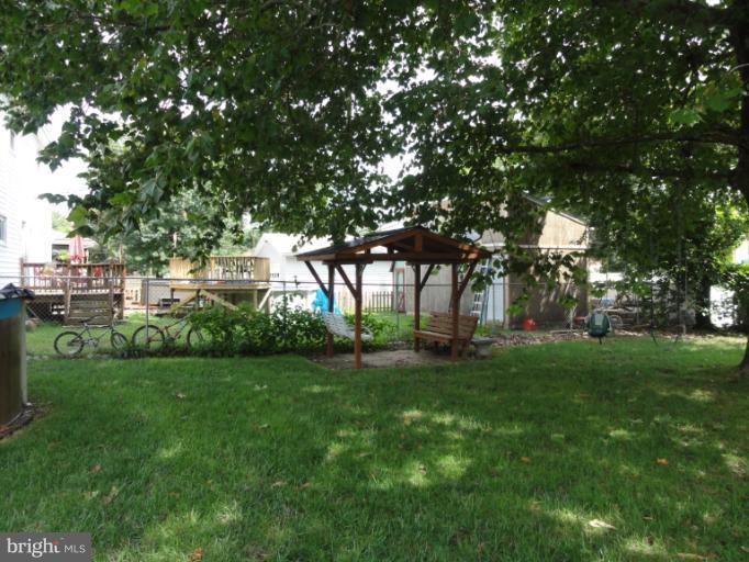415 Cleveland Road Linthicum, MD 21090 - Photo 10 of 15 Yard
