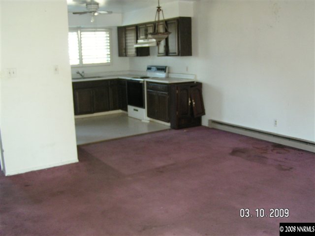 196 Smithridge Drive Reno, NV 89502 - Photo 2 of 4 Photo 2