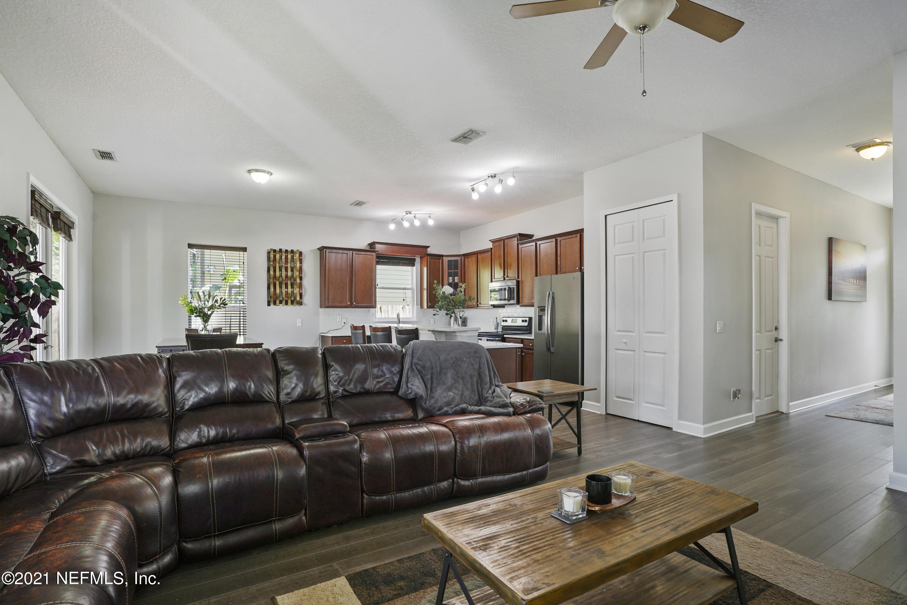 1020 Penman Road Jacksonville Beach, FL 32250 - Photo 14 of 38 DSC06477