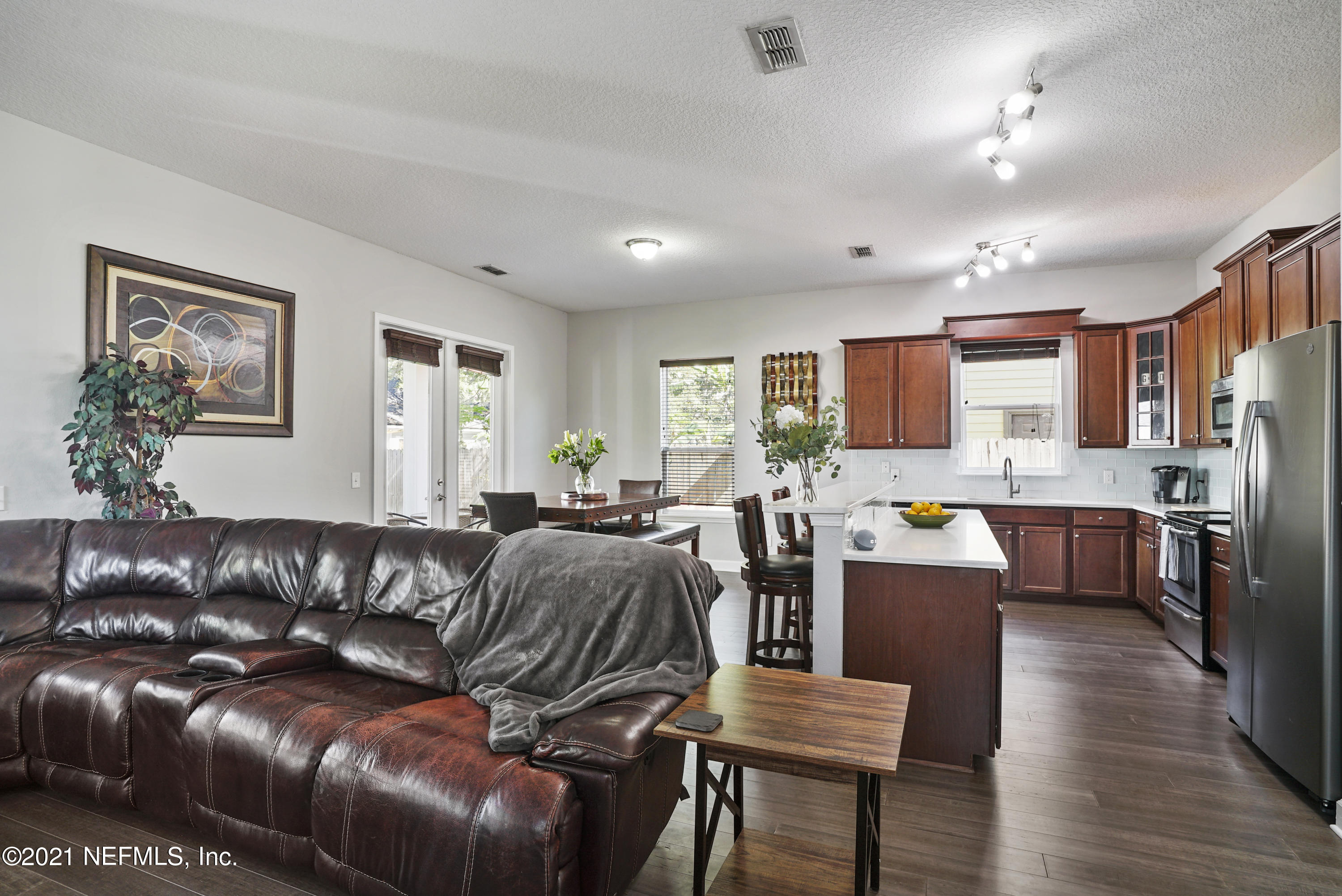 1020 Penman Road Jacksonville Beach, FL 32250 - Photo 15 of 38 DSC06432