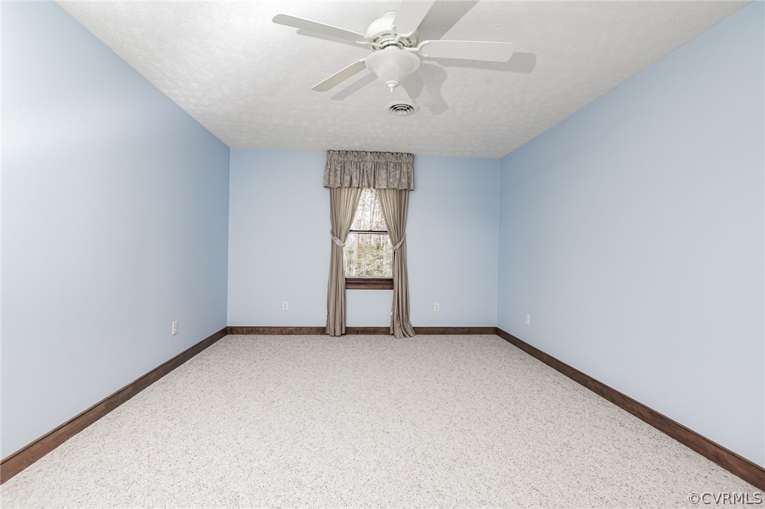 2153 Globe Road Aylett, VA 23009 - Photo 29 of 43 Gallery Image 29