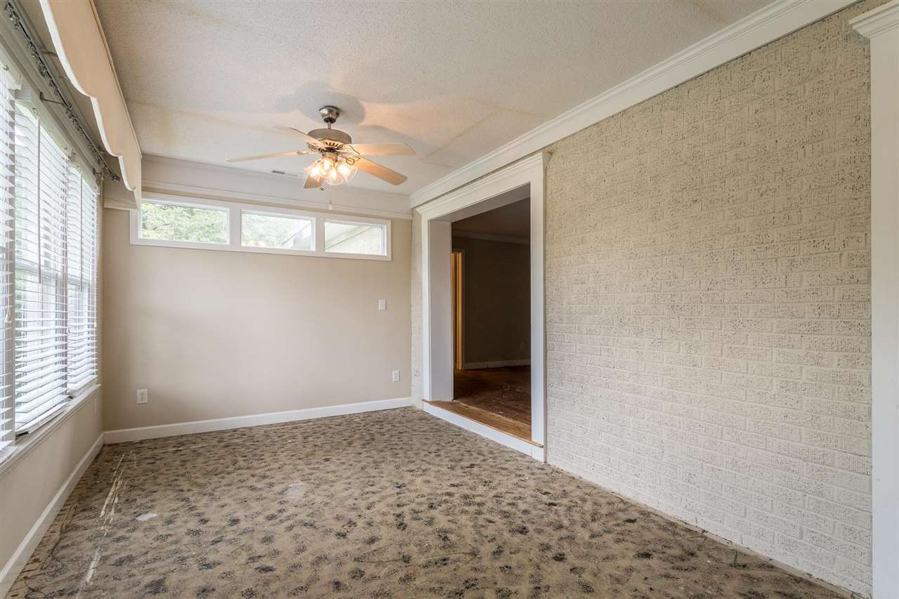 3607 Laurel Hills Road Raleigh, NC 27612 - Photo 4 of 27 Photo 4
