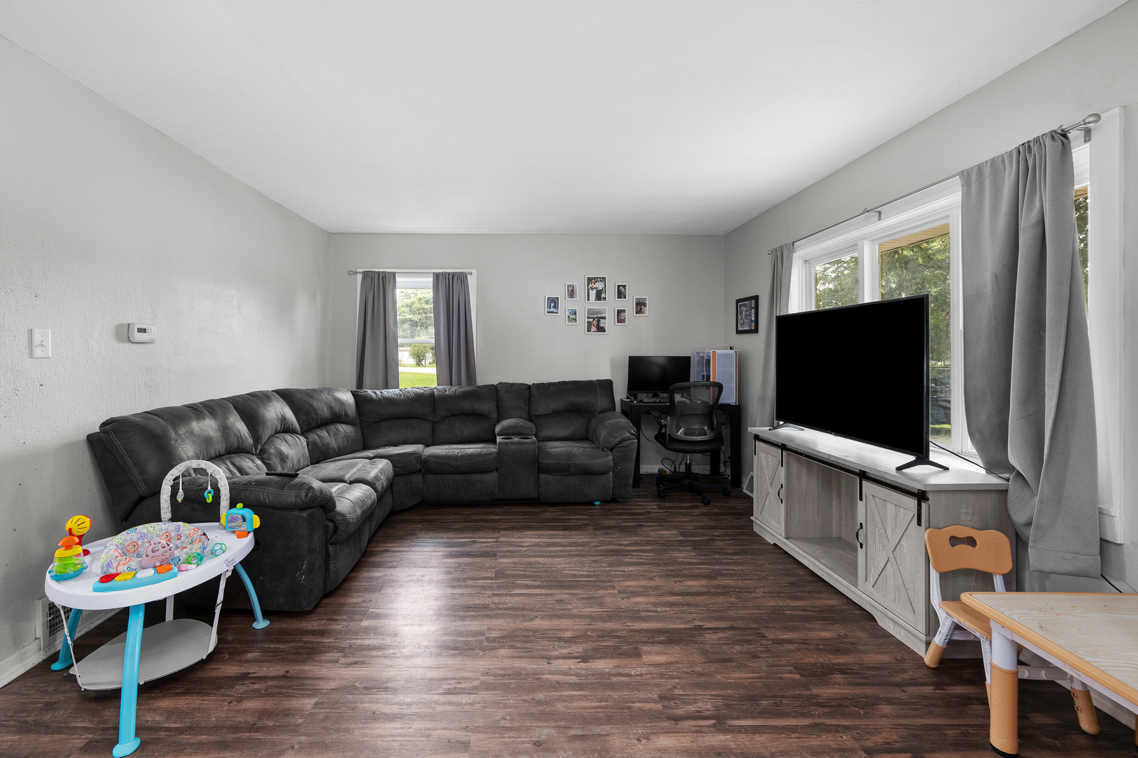 1606 Coyne Center Road Milan, IL 61264 - Photo 2 of 30