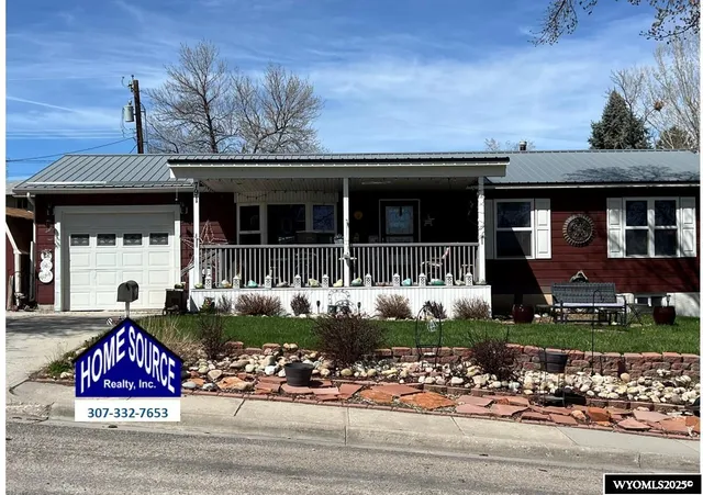 $385,000 | 791 Garner Drive, Lander, WY 82520