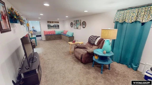 $385,000 | 791 Garner Drive, Lander, WY 82520