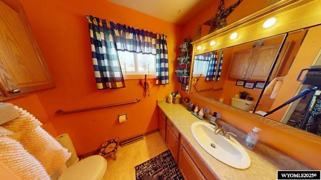 $385,000 | 791 Garner Drive, Lander, WY 82520