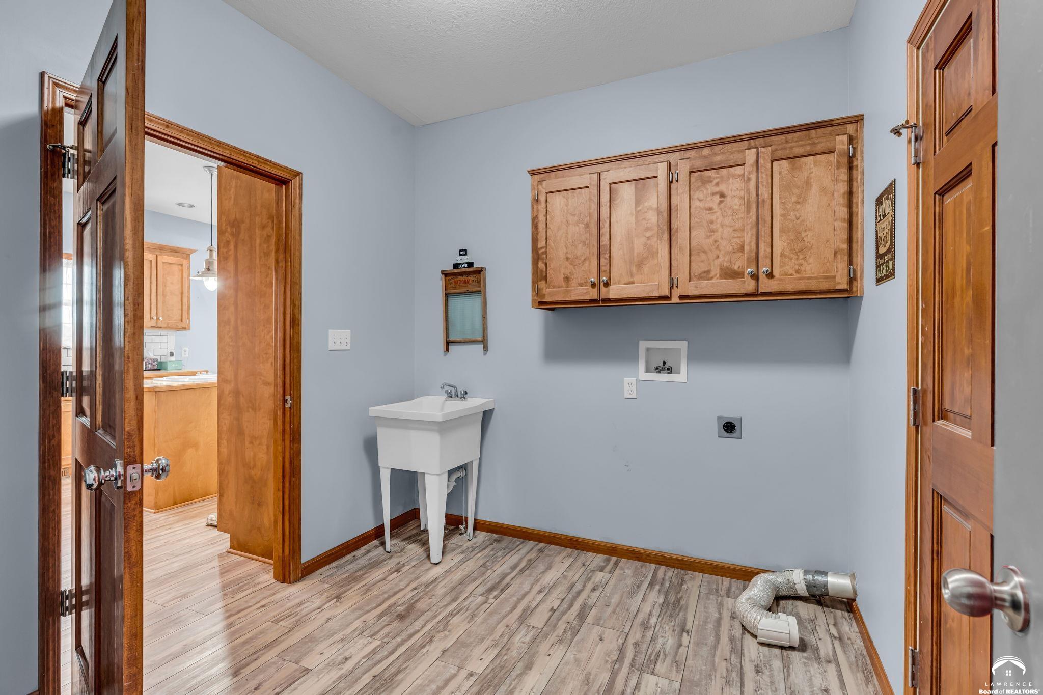 987 North 640 Road Baldwin City, KS 66006 - Photo 20 of 60