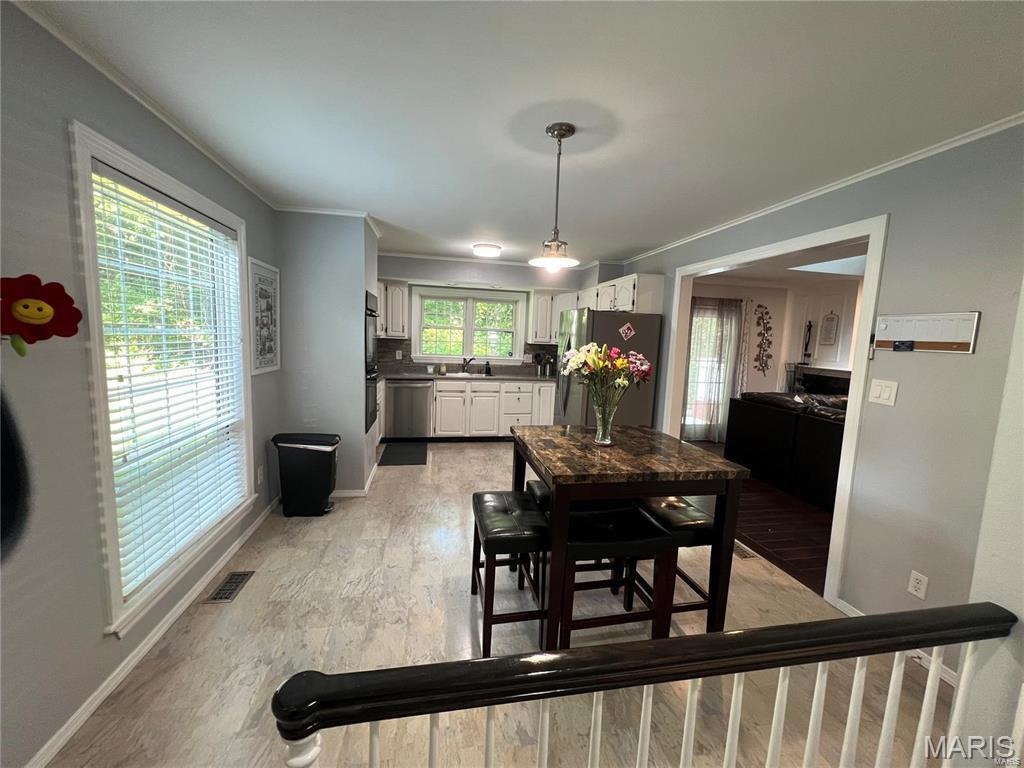 1272 Beaver Creek Road Chesterfield, MO 63017 - Photo 2 of 25