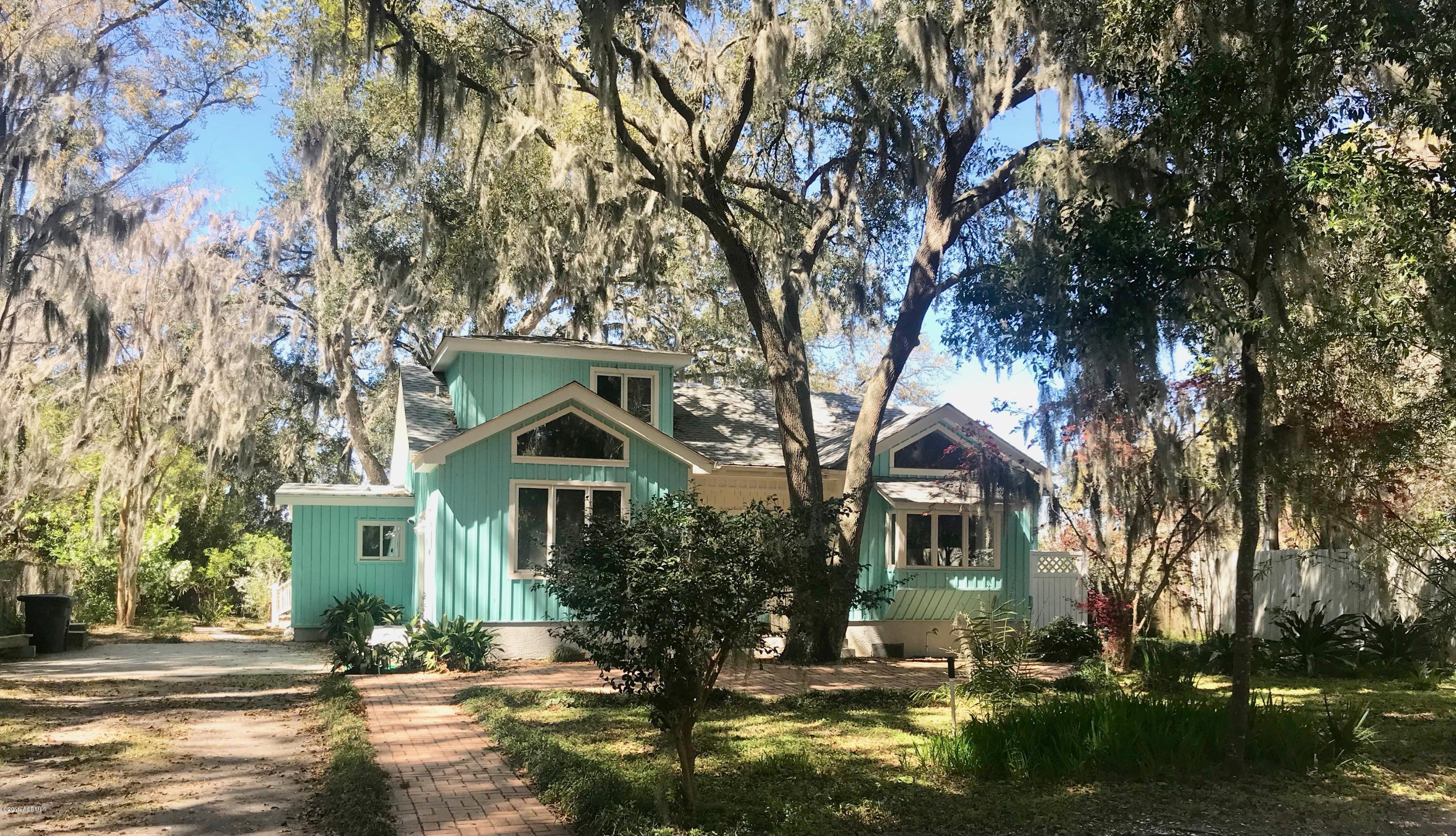 76 Meridian Road Beaufort, SC 29907 - Photo 1 of 20 IMG_4285