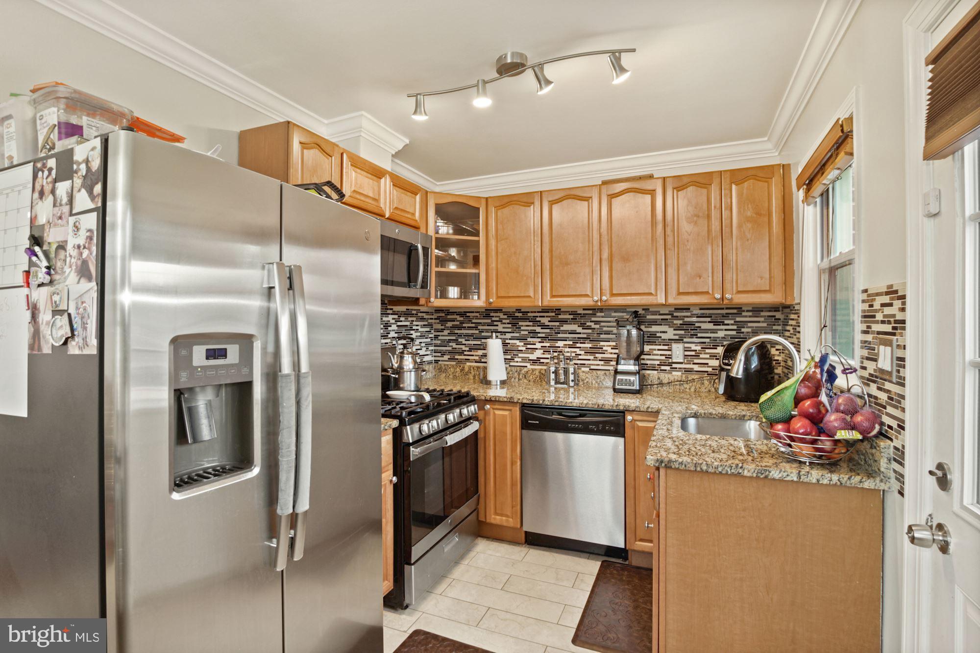 1503 Hanby Street Silver Spring, MD 20902 - Photo 7 of 30 Gallery Image 7