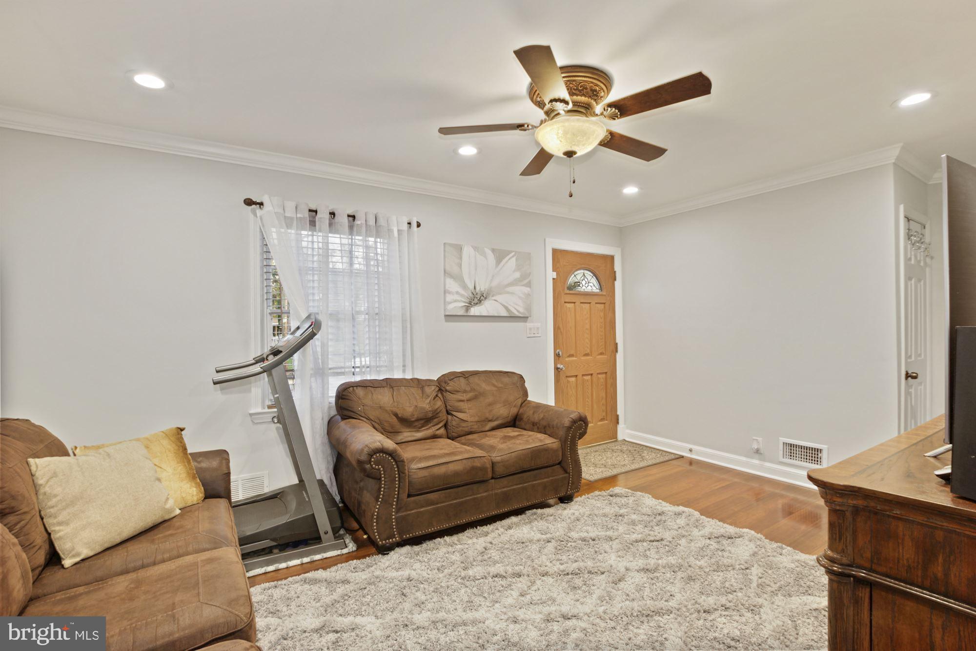 1503 Hanby Street Silver Spring, MD 20902 - Photo 10 of 30 Gallery Image 10