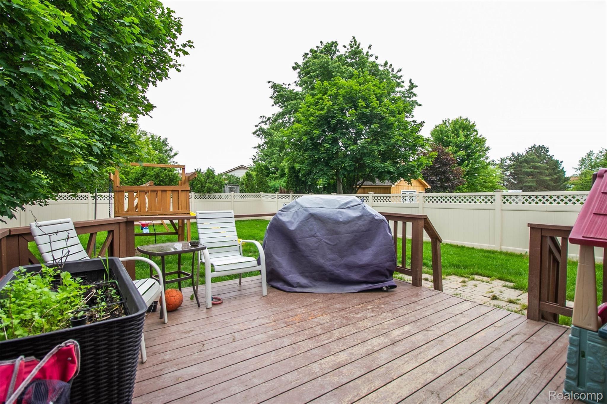44569 Ridgefield Road Canton, MI 48188 - Photo 38 of 38 38.jpg