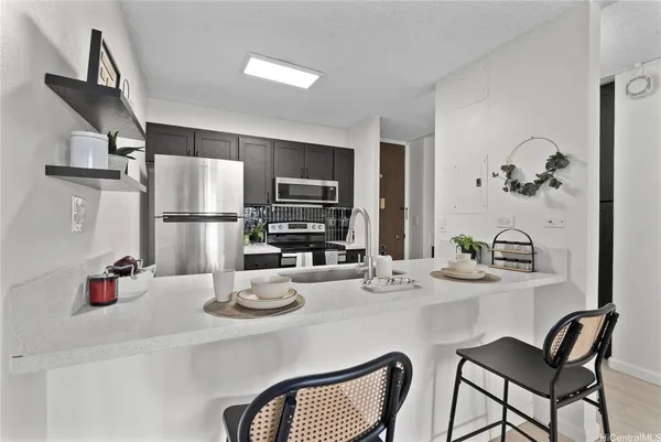 $435,000 | 98-500 Koauka Loop, Unit 2H, Aiea, HI 96701