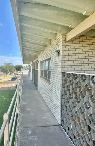 $435,000 | 100 Ave H, Hereford, TX 79045