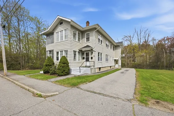 $535,000 | 17 Upland Avenue, Webster, MA 01570