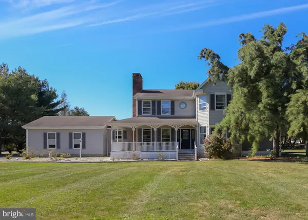 $825,000 | 467 Gordon Road, Robbinsville, NJ 08691