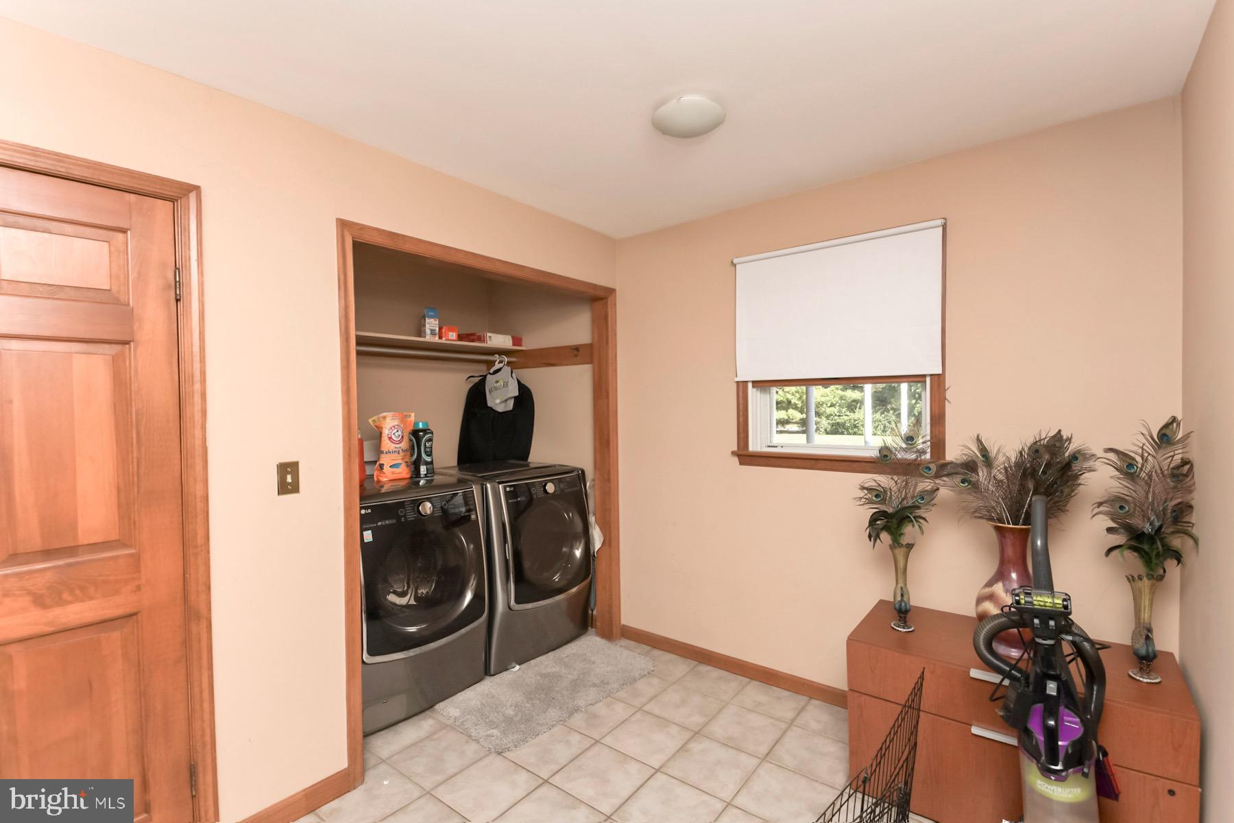 467 Gordon Road Robbinsville, NJ 08691 - Photo 20 of 41 a view of a storage & utility room