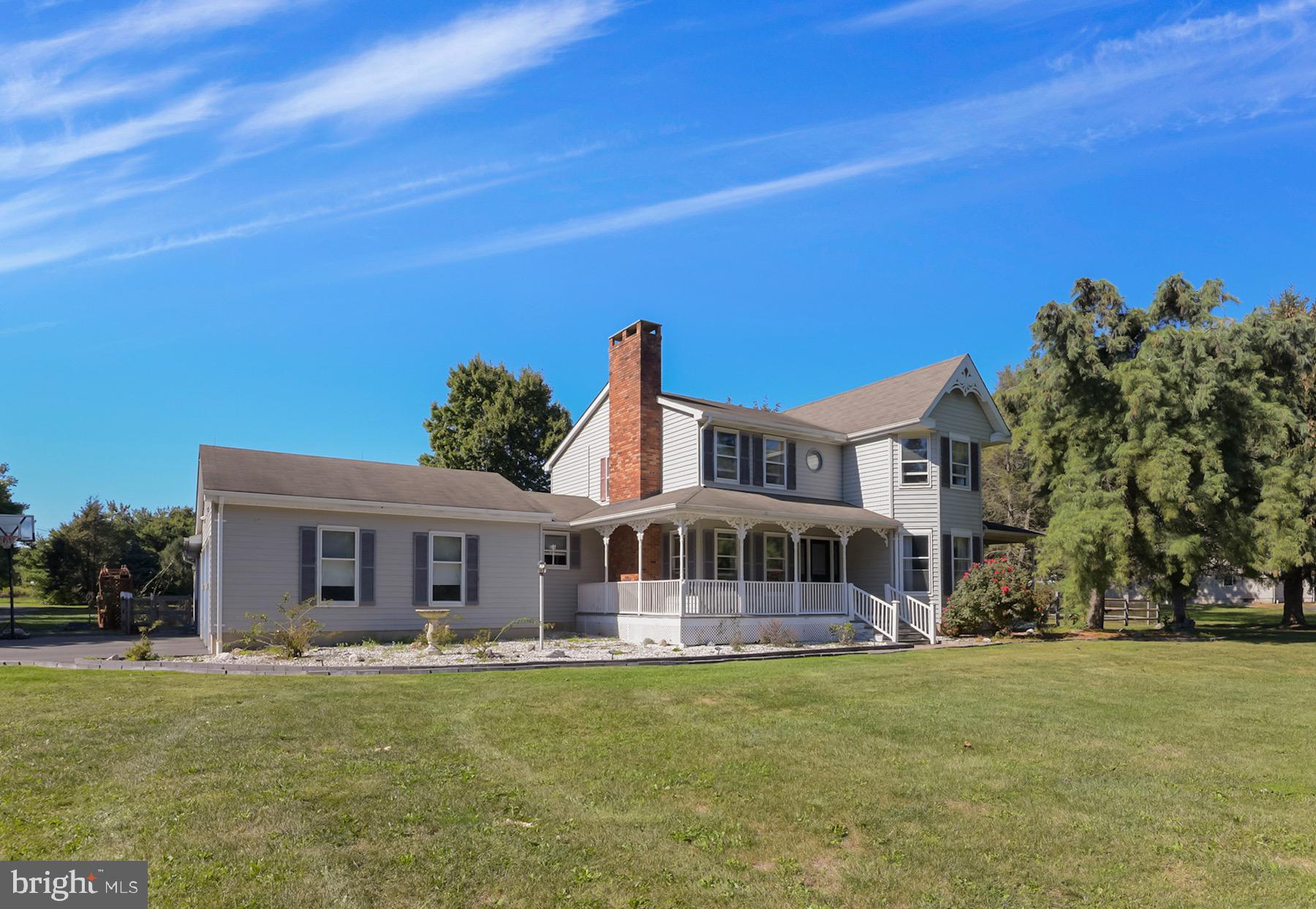467 Gordon Road Robbinsville, NJ 08691 - Photo 37 of 41 a front view of a house with a garden