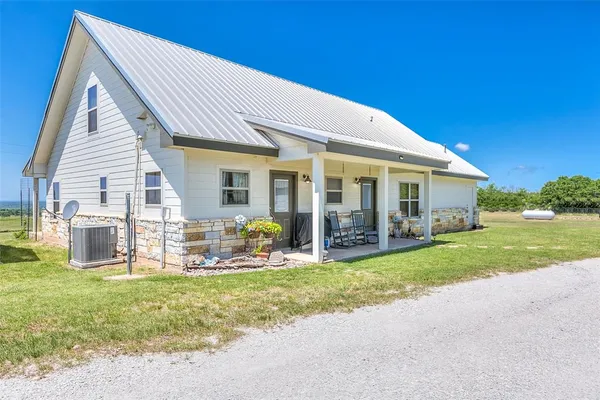 $998,500 | 16967 Cr 290 Zephyr Tx 76890, Zephyr, TX 76890