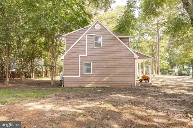 $435,000 | 1708 East Clear Lake Drive, Salisbury, MD 21804