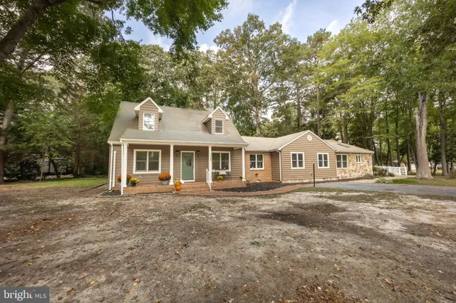 $435,000 | 1708 East Clear Lake Drive, Salisbury, MD 21804