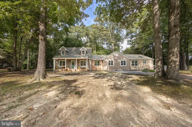 $435,000 | 1708 East Clear Lake Drive, Salisbury, MD 21804